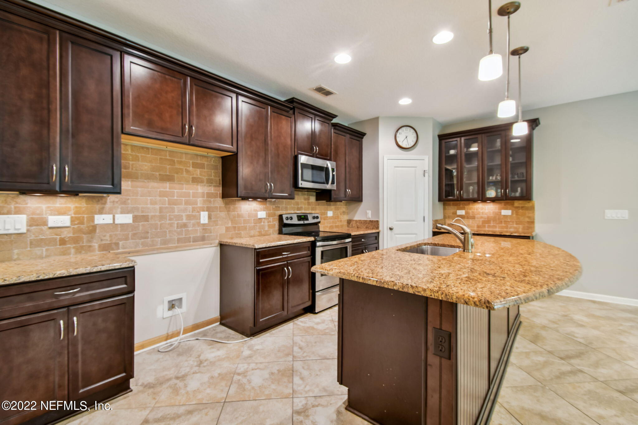 3284 Chestnut Ridge Way Orange Park, FL 32065 - Photo 6 of 27 web_DSC_3111