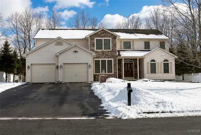 $749,000 | 214 Driftwood Drive, Oneida, NY 13421
