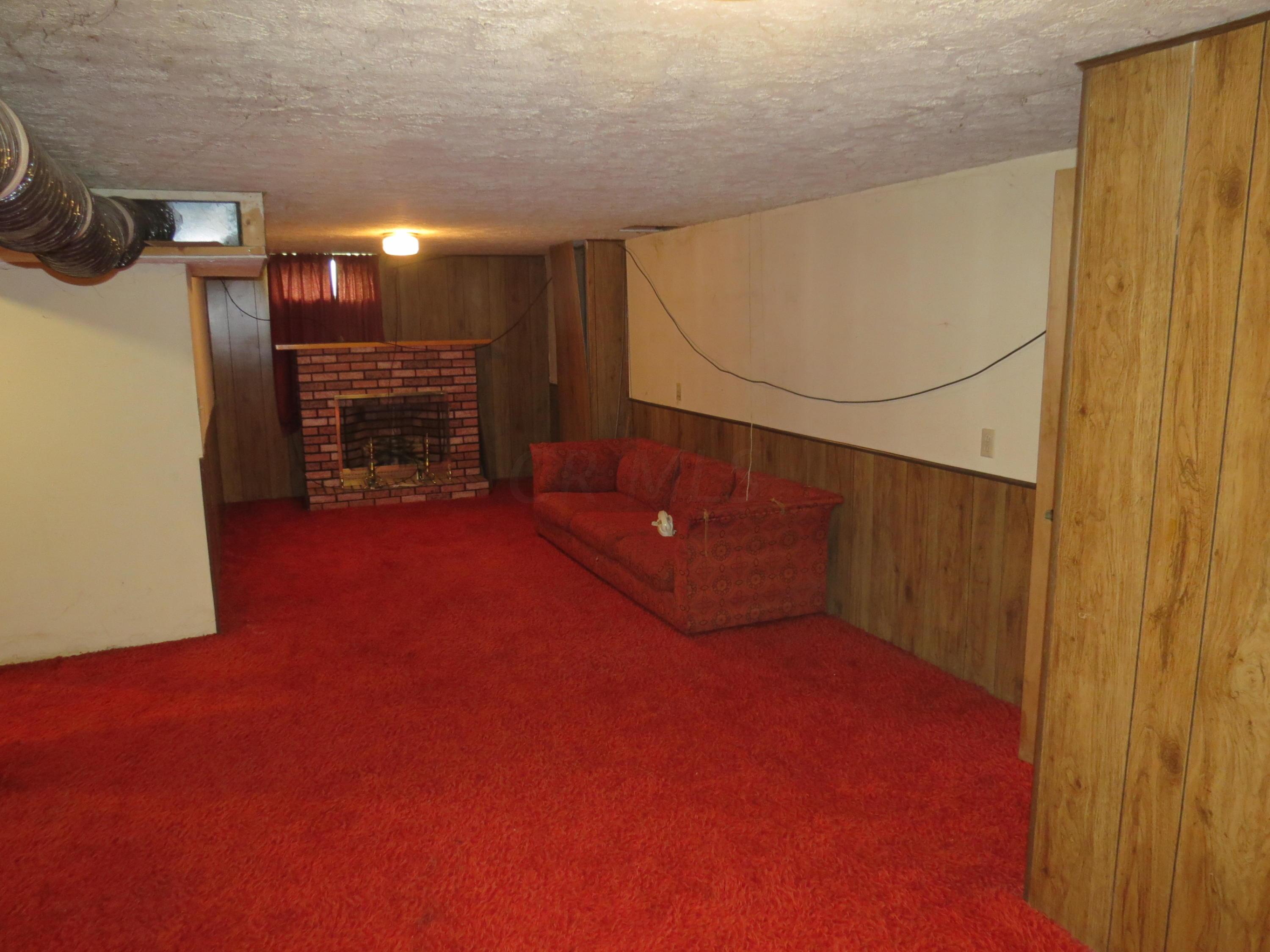 631 Hilock Road Columbus, OH 43207 - Photo 16 of 21 Gallery Image 16