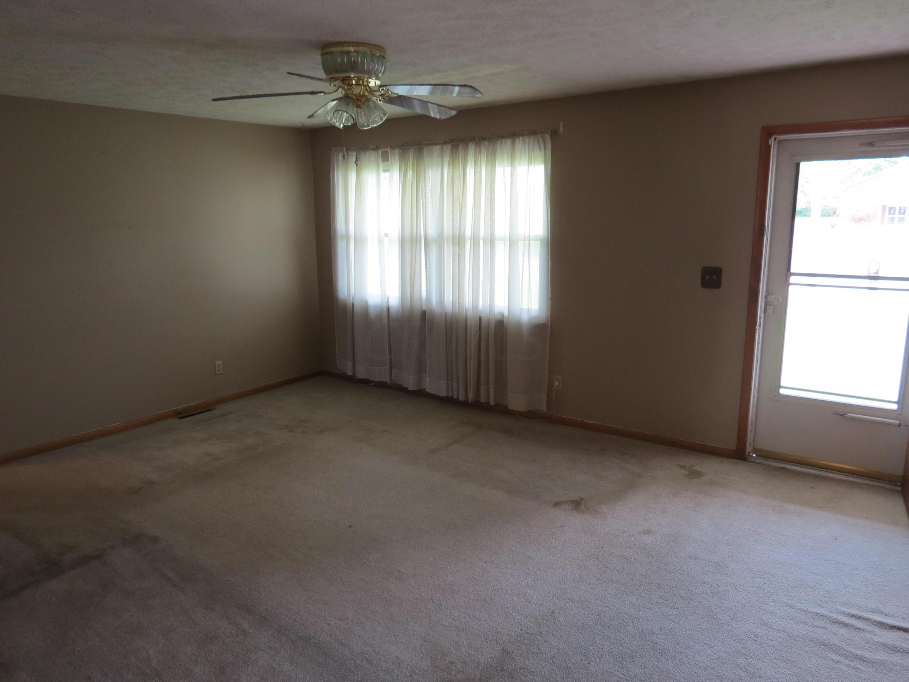 631 Hilock Road Columbus, OH 43207 - Photo 5 of 21 Gallery Image 5