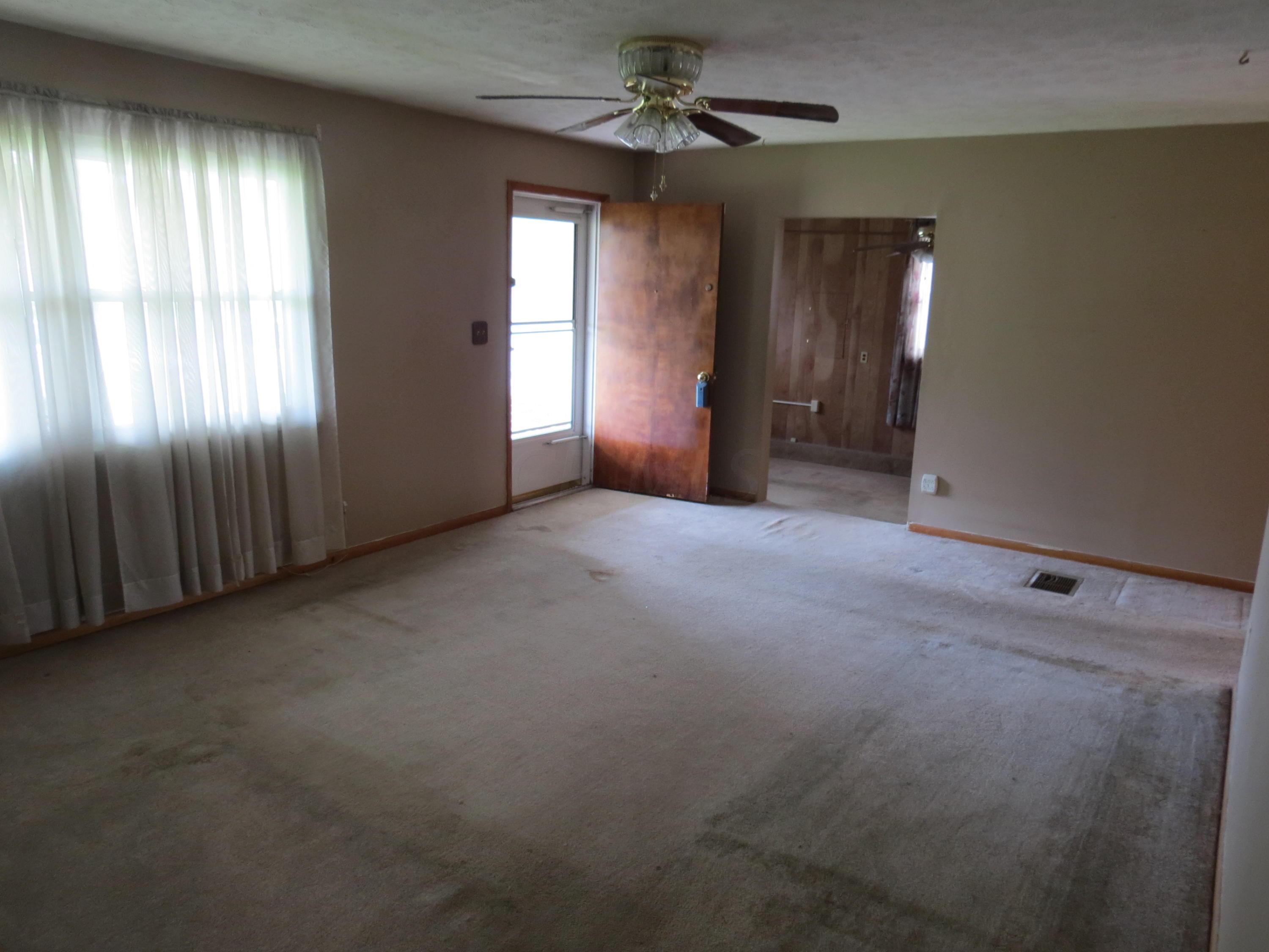 631 Hilock Road Columbus, OH 43207 - Photo 6 of 21 Gallery Image 6