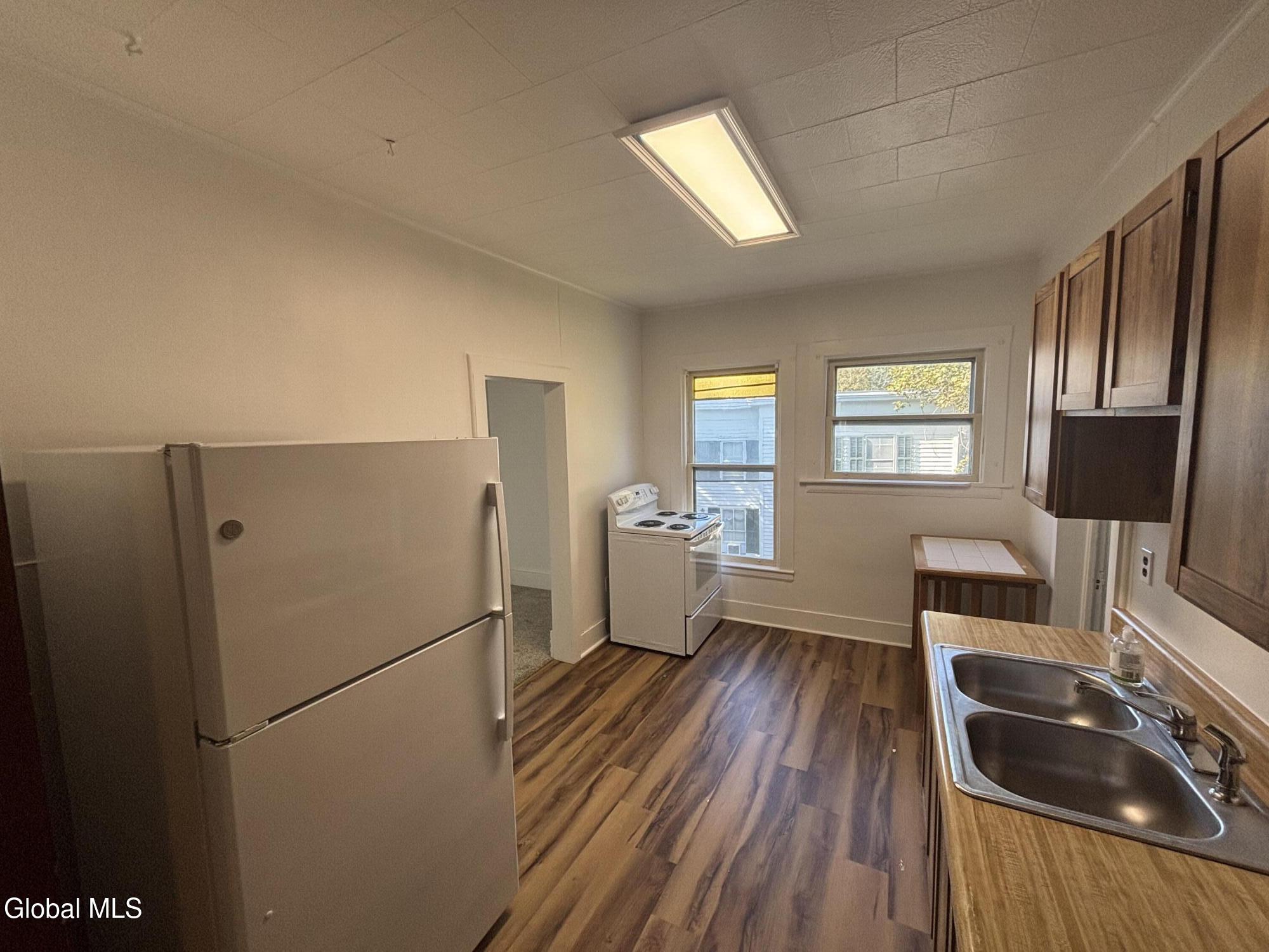 174 Main Street, Unit 2 Altamont, NY 12009 - Photo 11 of 12 IMG_5121