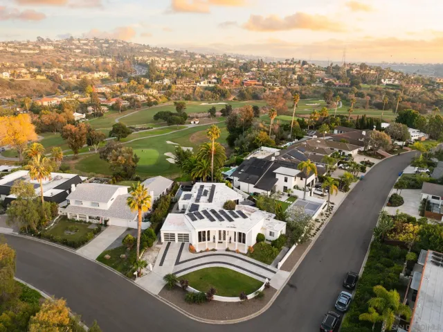 $2,868,000 | 7026 Estrella De Mar Road, Carlsbad, CA 92009