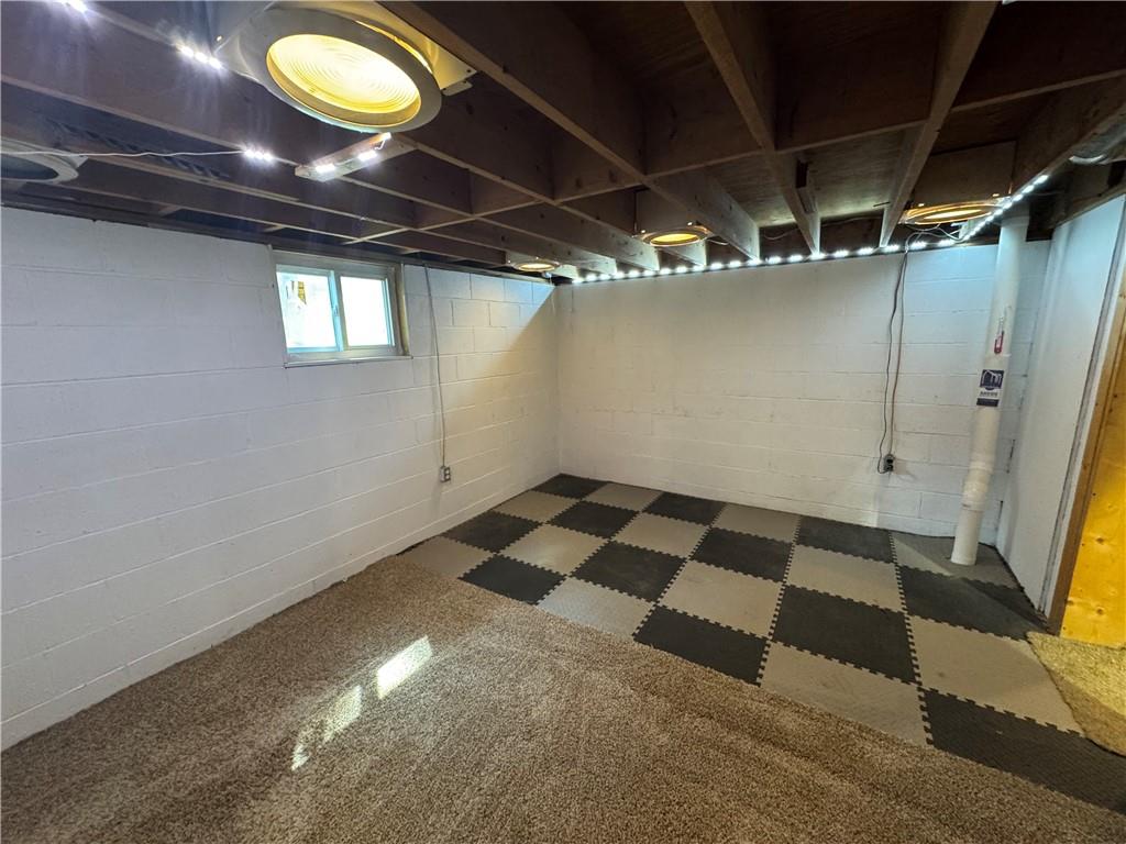 375 Browns Hill Road Valencia, PA 16059 - Photo 15 of 22 a view of a room with wooden floor