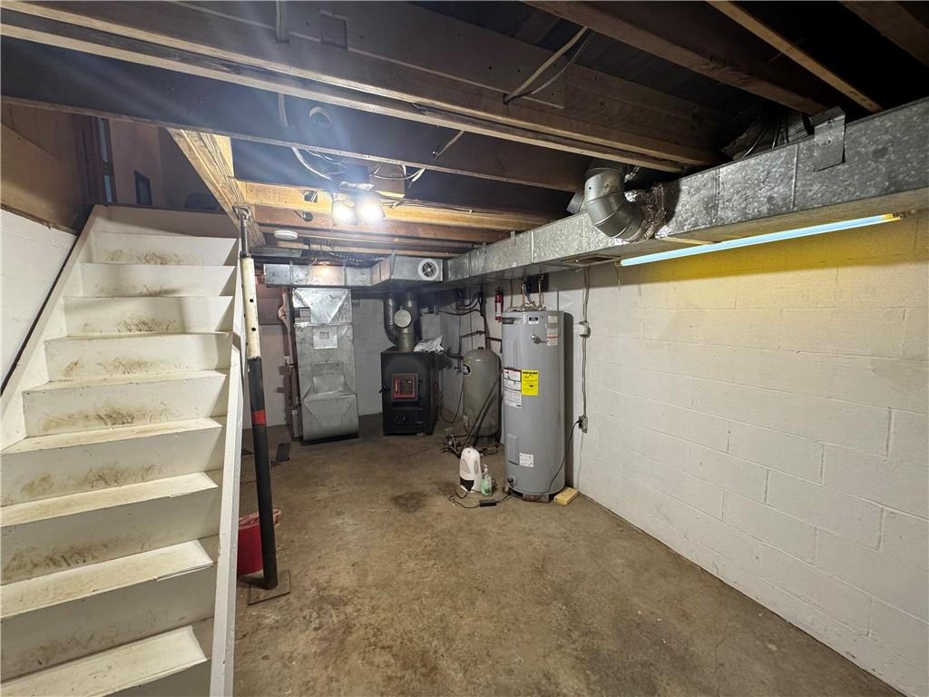 375 Browns Hill Road Valencia, PA 16059 - Photo 17 of 22 a view of storage and utility room