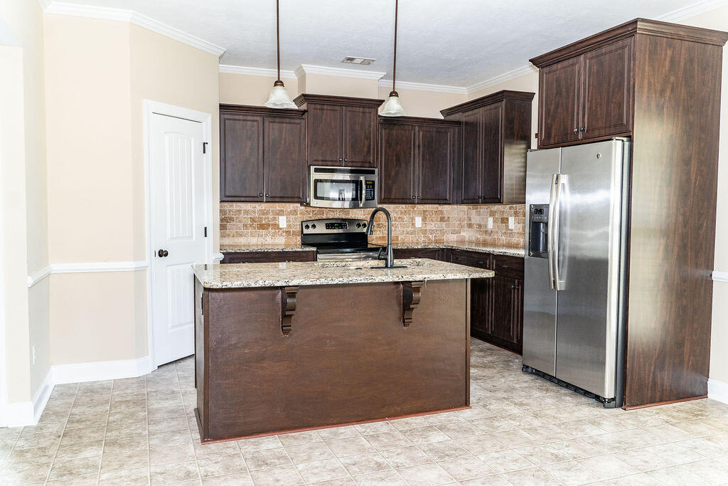 439 Sebastian Drive Grovetown, GA 30813 - Photo 10 of 34 Kitchen