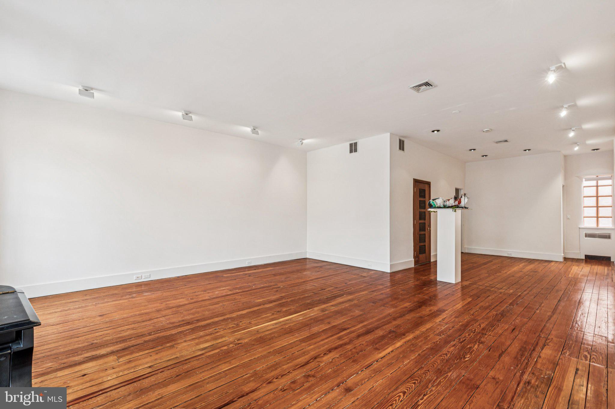 2106 Spruce Street Philadelphia, PA 19103 - Photo 36 of 50
