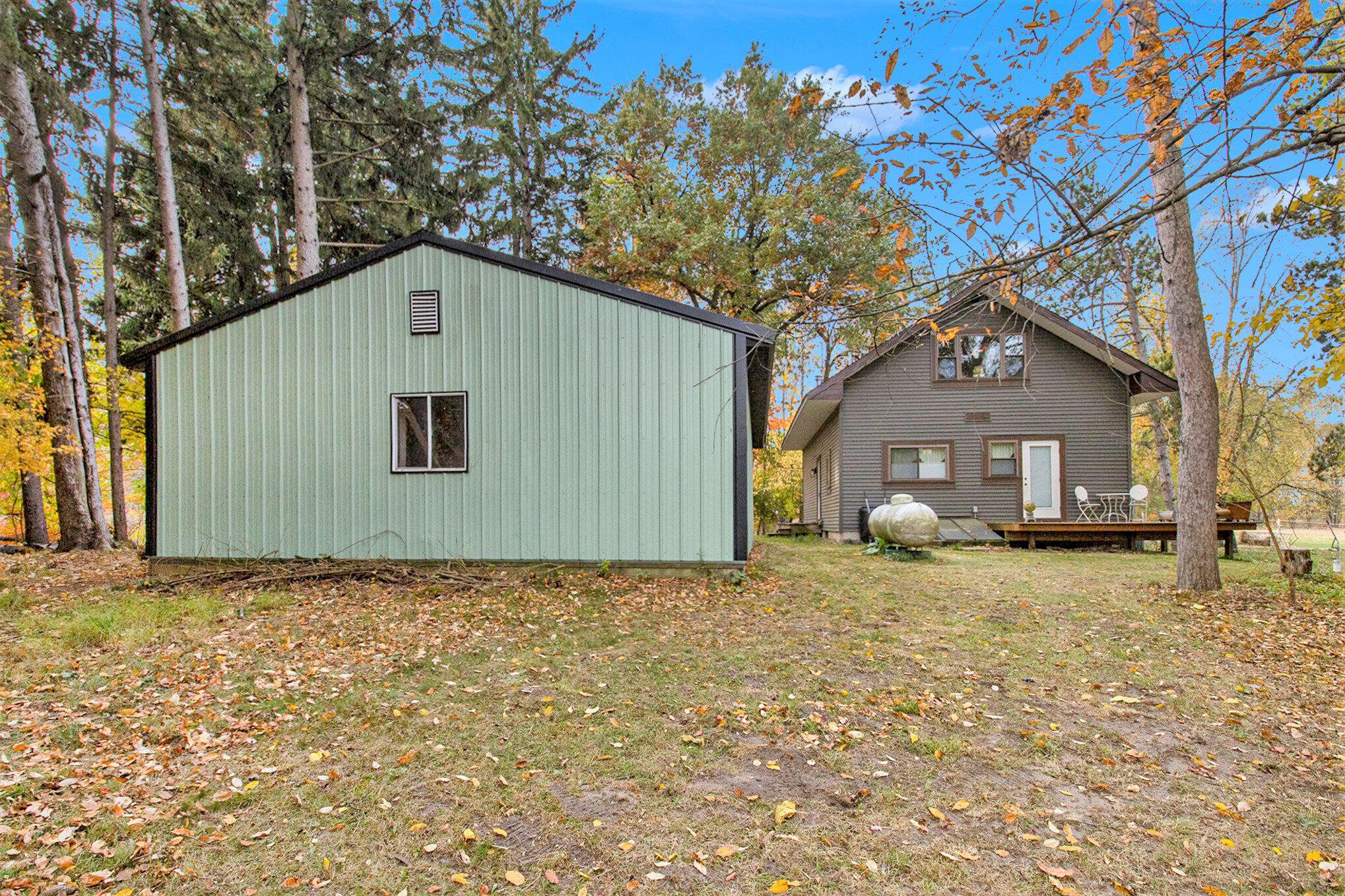 2989 Budd Road Stockbridge, MI 49285 - Photo 39 of 48 040_img_9677_951