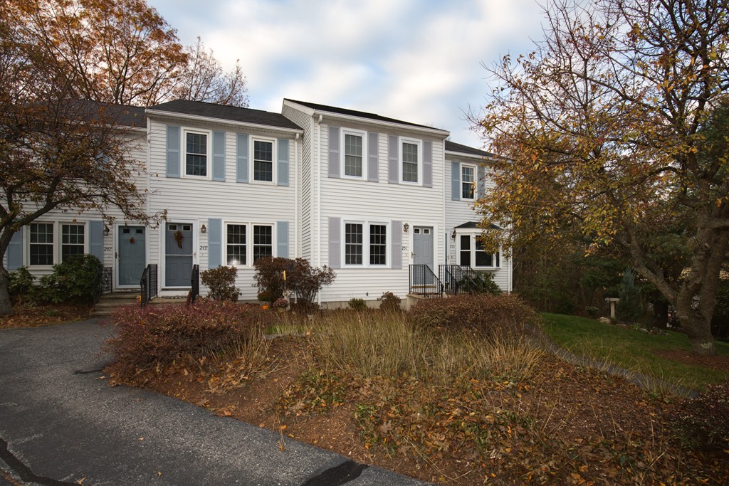 253 Sunderland Road, Unit 253 Worcester, MA 01604 - Photo 1 of 28 Gallery Image 1
