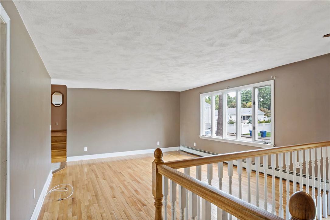 2 Huckleberry Road Coventry, RI 02816 - Photo 11 of 27