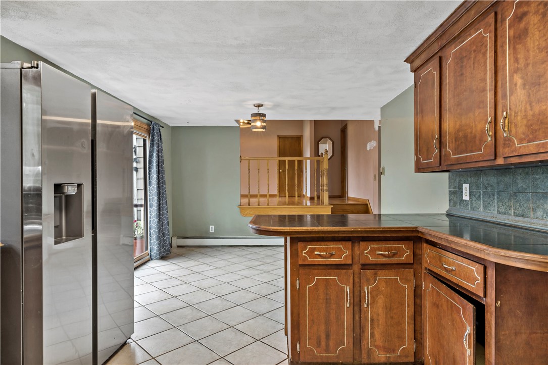 2 Huckleberry Road Coventry, RI 02816 - Photo 7 of 27