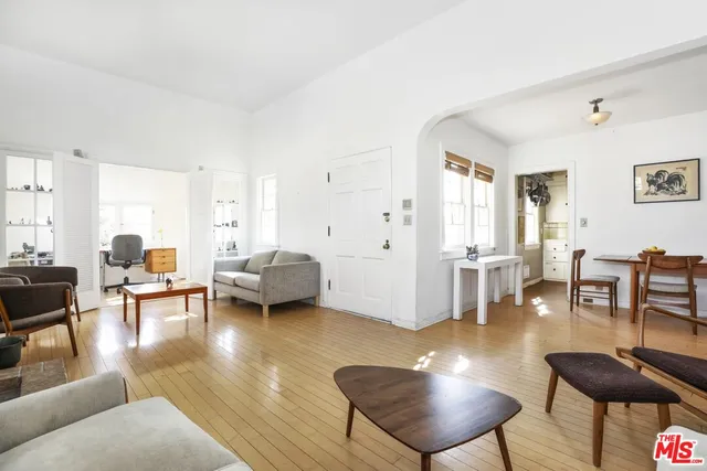 $5,000 | 1423 McCollum Street, Los Angeles, CA 90026