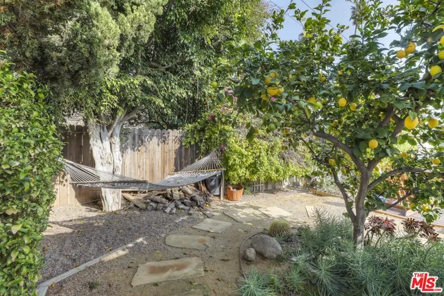 $5,000 | 1423 McCollum Street, Los Angeles, CA 90026