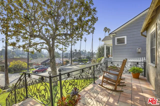 $5,000 | 1423 McCollum Street, Los Angeles, CA 90026