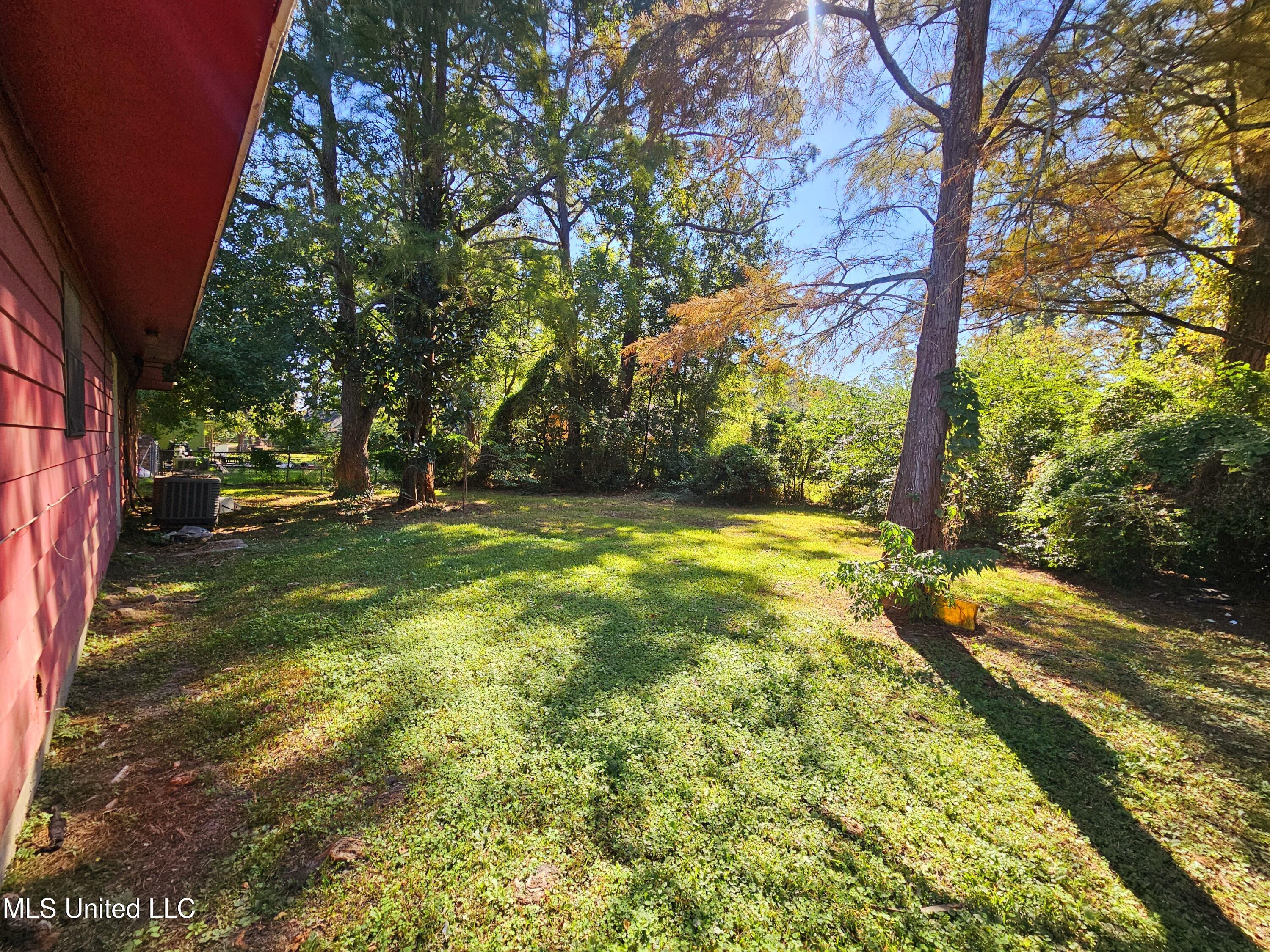 5630 Frederick Street Moss Point, MS 39563 - Photo 3 of 8 20241028_110713