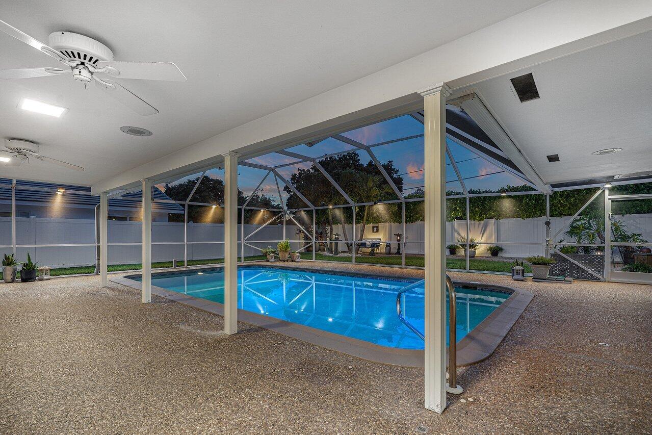 643 Northwest 11th Avenue Boca Raton, FL 33486 - Photo 4 of 37 Great pool and outdoor living space