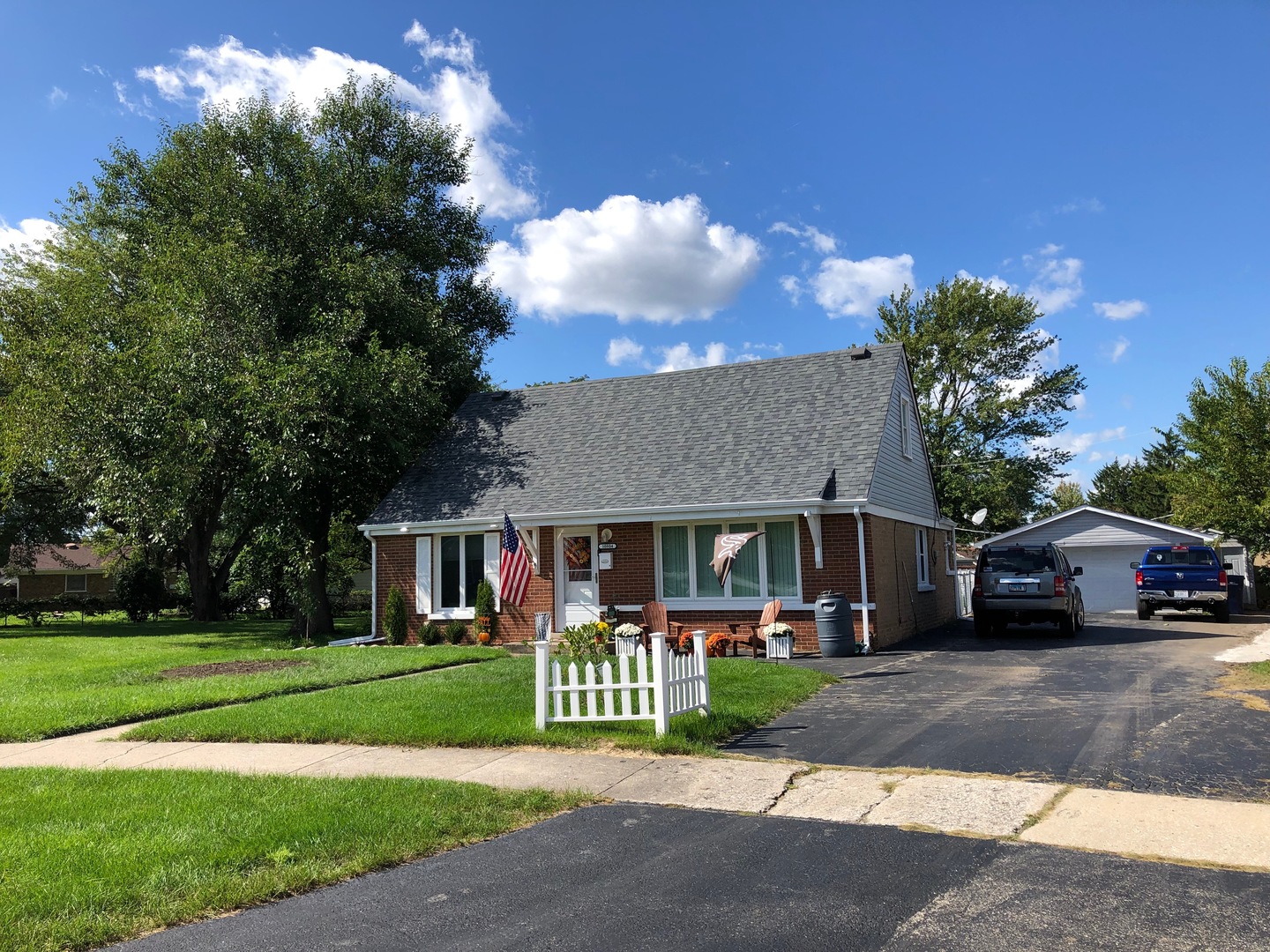 10804 Mayfield Avenue Chicago Ridge, IL 60415 - Photo 1 of 14