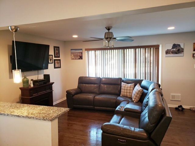 10804 Mayfield Avenue Chicago Ridge, IL 60415 - Photo 5 of 14