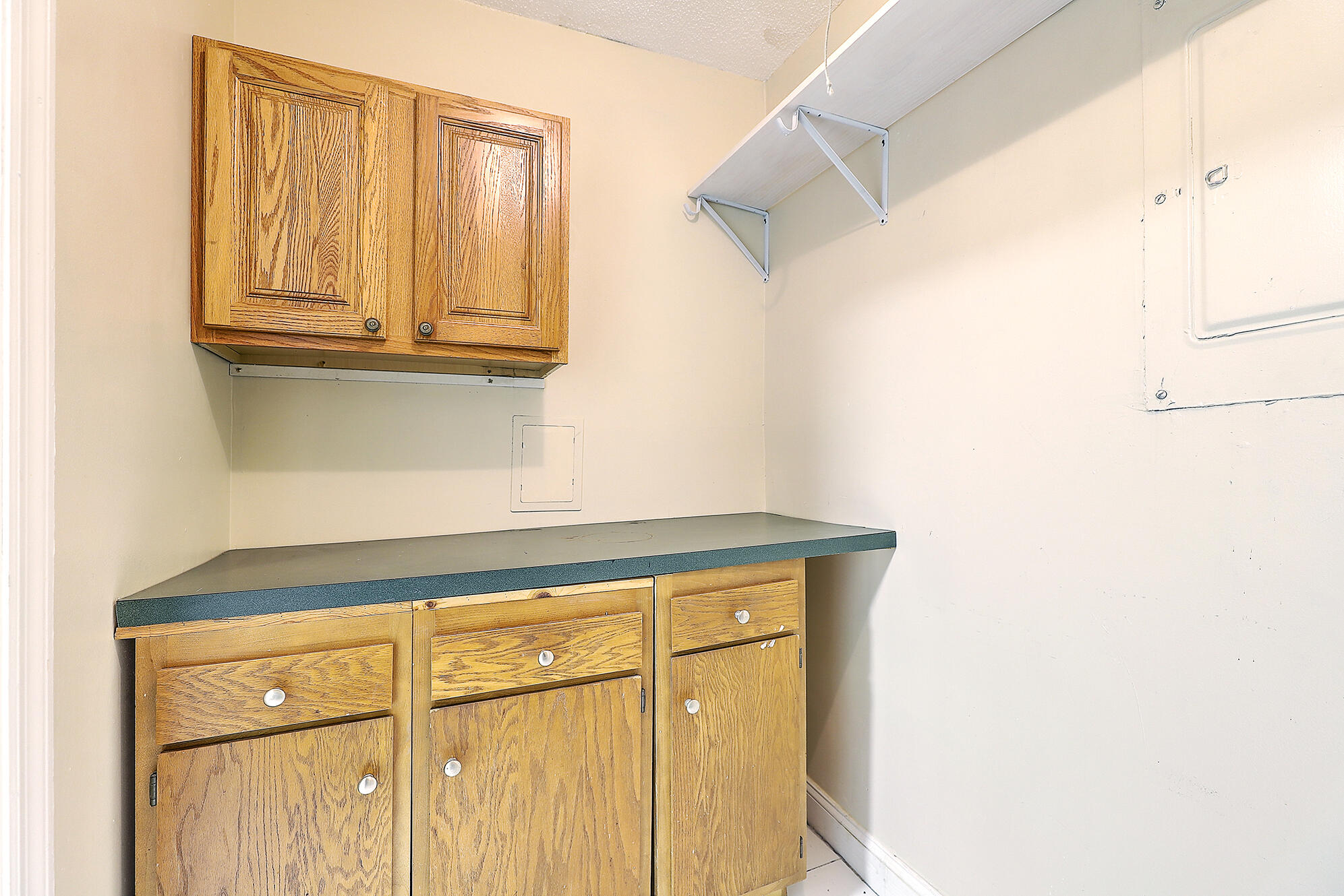 1402 Camp Road, Unit 6A Charleston, SC 29412 - Photo 14 of 28 Pantry/Utility Room