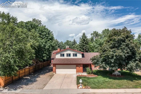 $499,900 | 5320 Saddle Horn Avenue, Colorado Springs, CO 80915