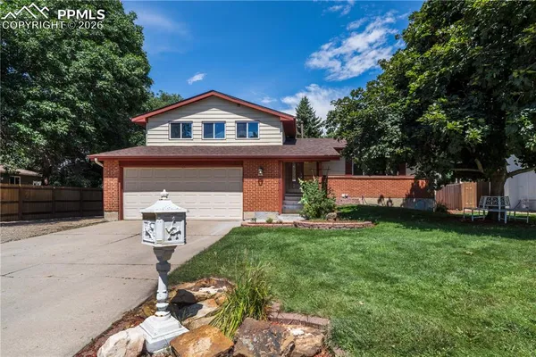 $499,900 | 5320 Saddle Horn Avenue, Colorado Springs, CO 80915