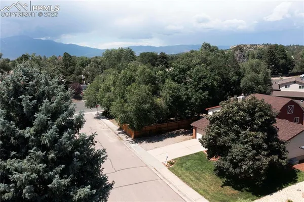 $499,900 | 5320 Saddle Horn Avenue, Colorado Springs, CO 80915