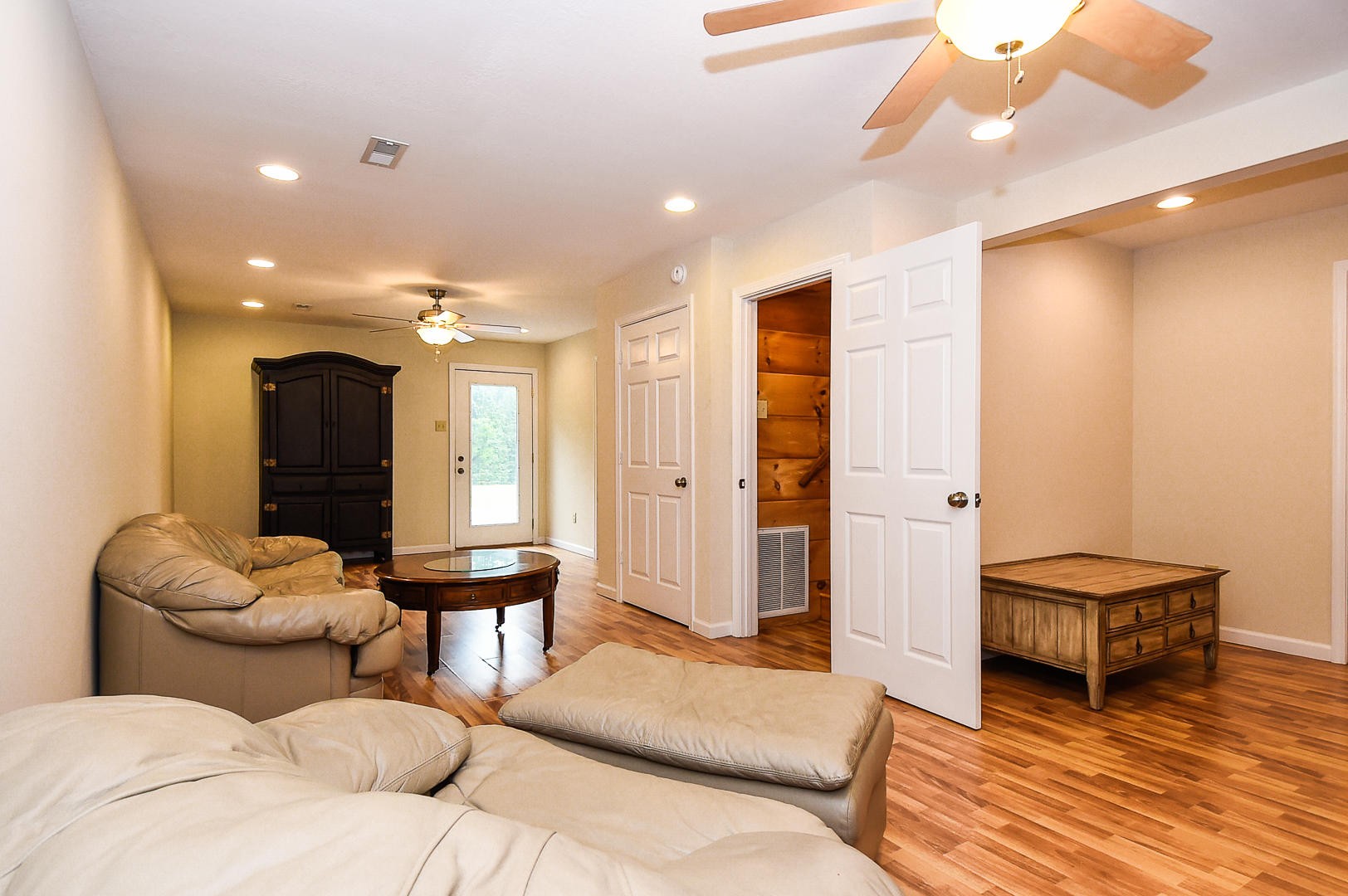 2906 Meadow Road West Greenback, TN 37742 - Photo 23 of 40 Gallery Image 23