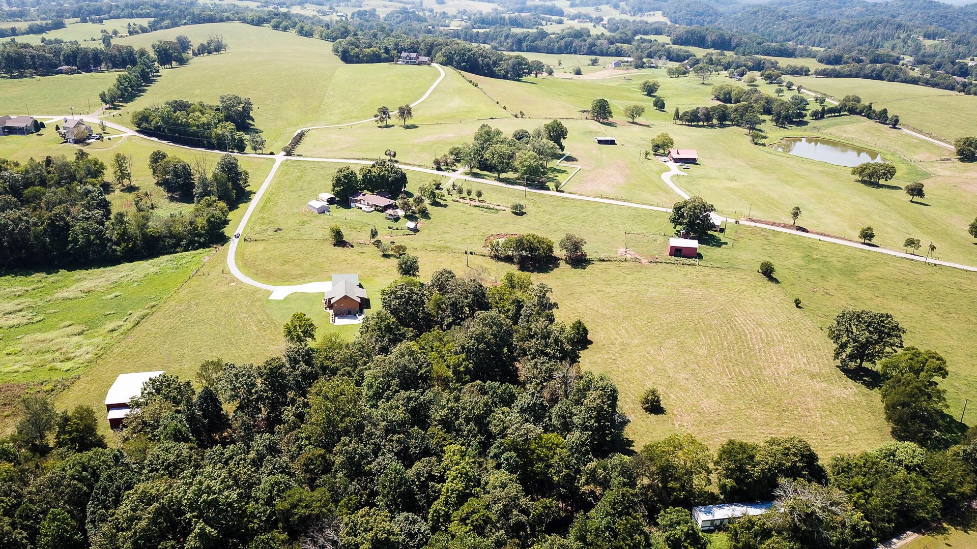 2906 Meadow Road West Greenback, TN 37742 - Photo 34 of 40 Gallery Image 34
