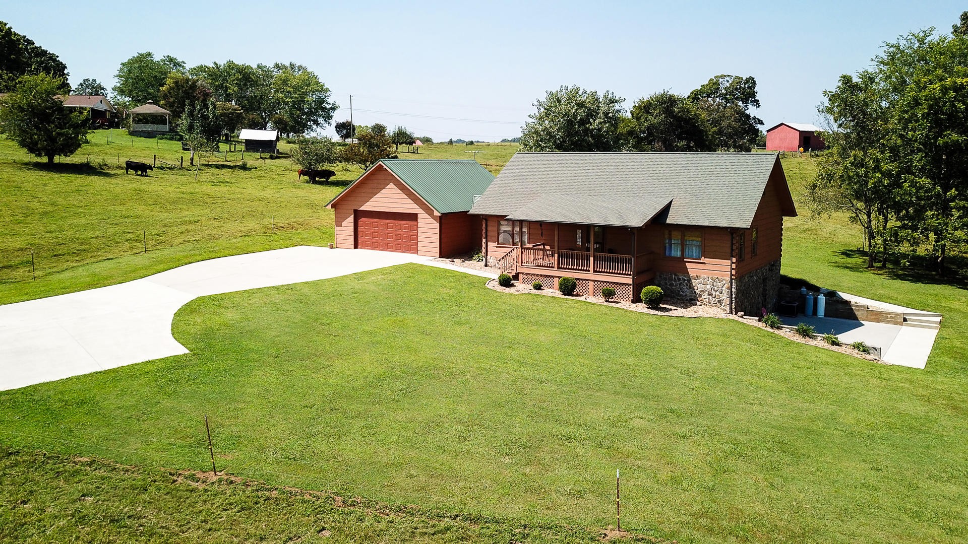 2906 Meadow Road West Greenback, TN 37742 - Photo 38 of 40 Gallery Image 38
