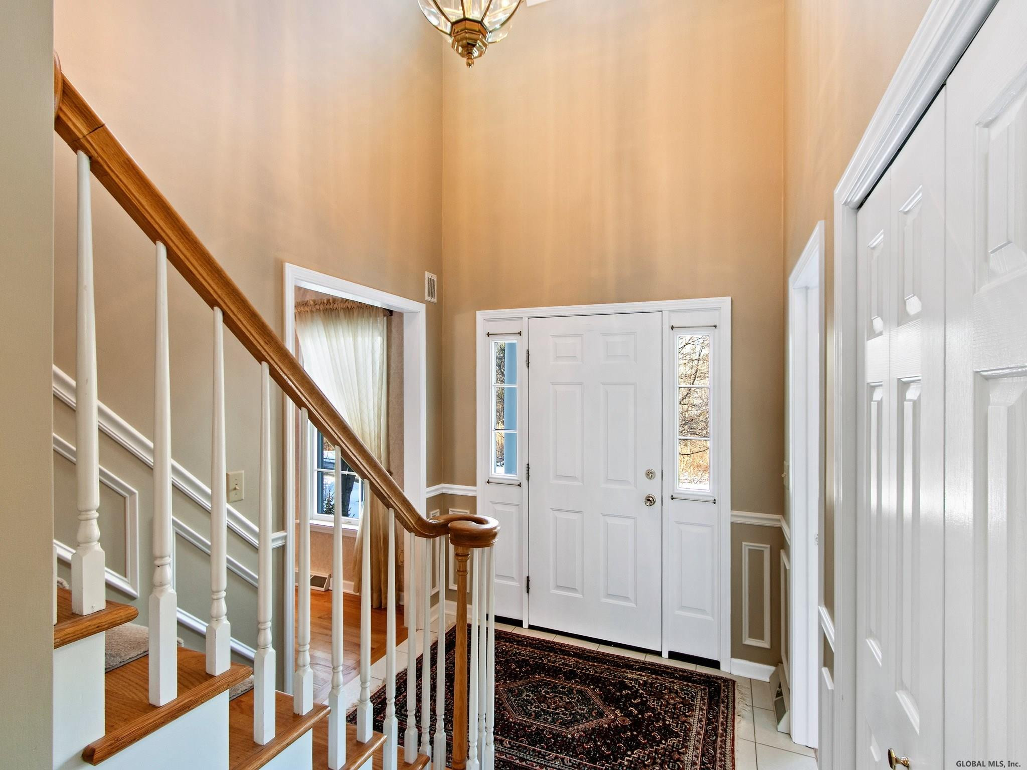 2 Seneca Road Niskayuna, NY 12309 - Photo 2 of 41 Photo 2