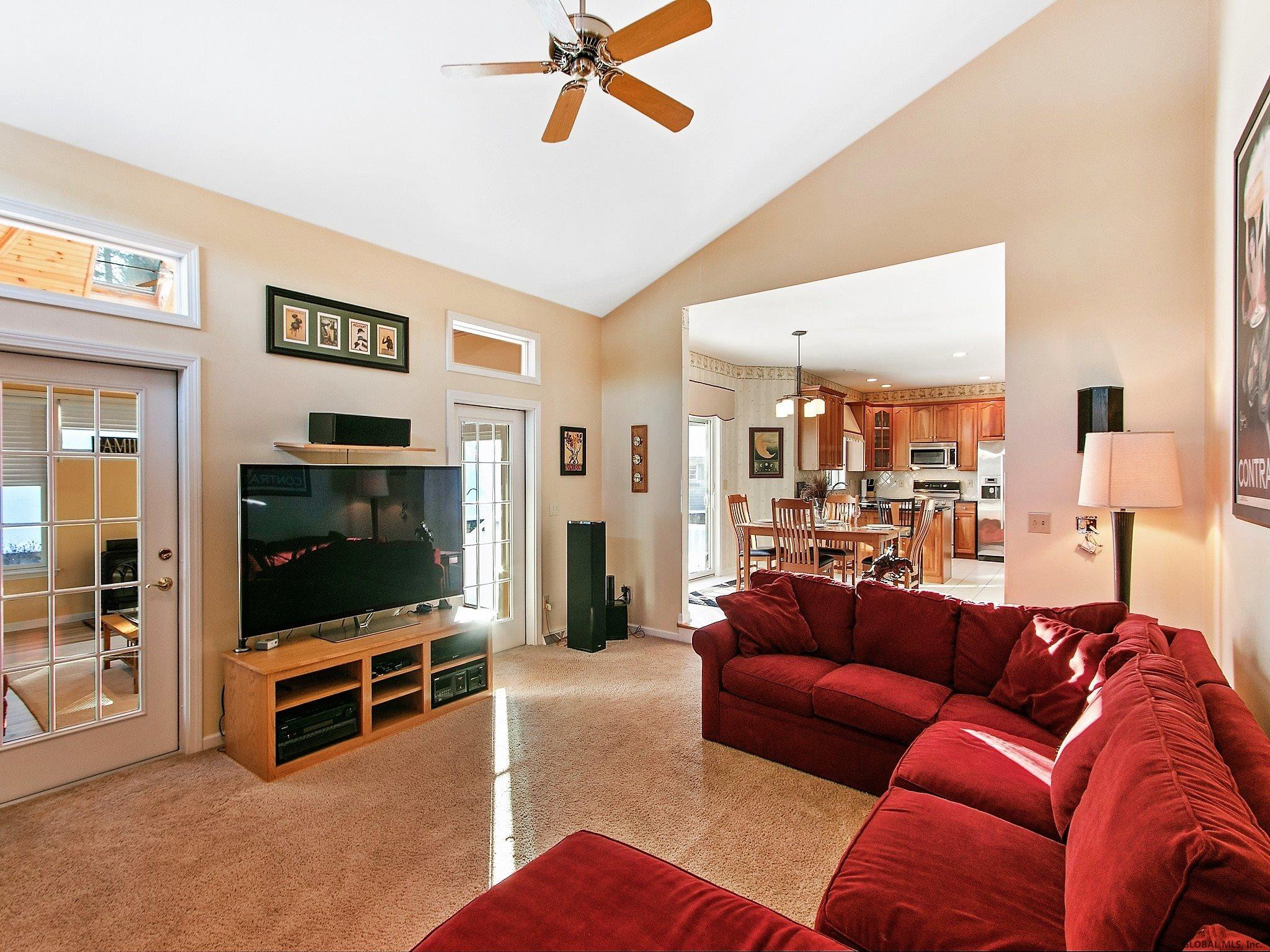 2 Seneca Road Niskayuna, NY 12309 - Photo 7 of 41 Photo 7