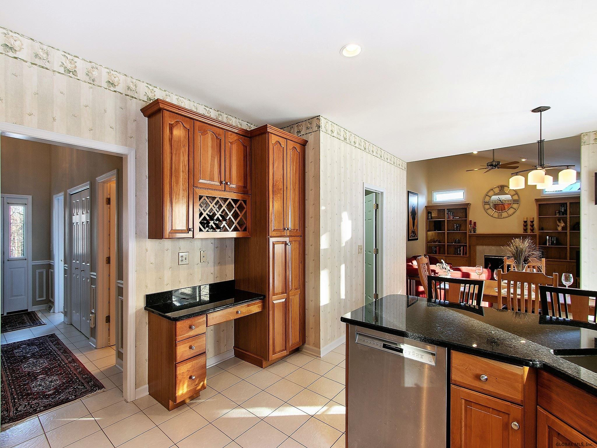 2 Seneca Road Niskayuna, NY 12309 - Photo 10 of 41 Photo 10