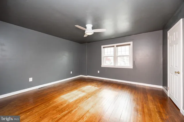 $2,400 | 353 William Street, Downingtown, PA 19335