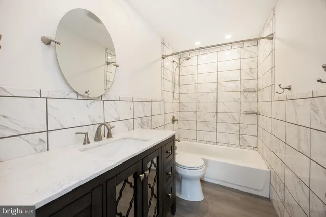 $2,400 | 353 William Street, Downingtown, PA 19335