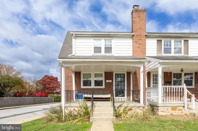 $2,400 | 353 William Street, Downingtown, PA 19335