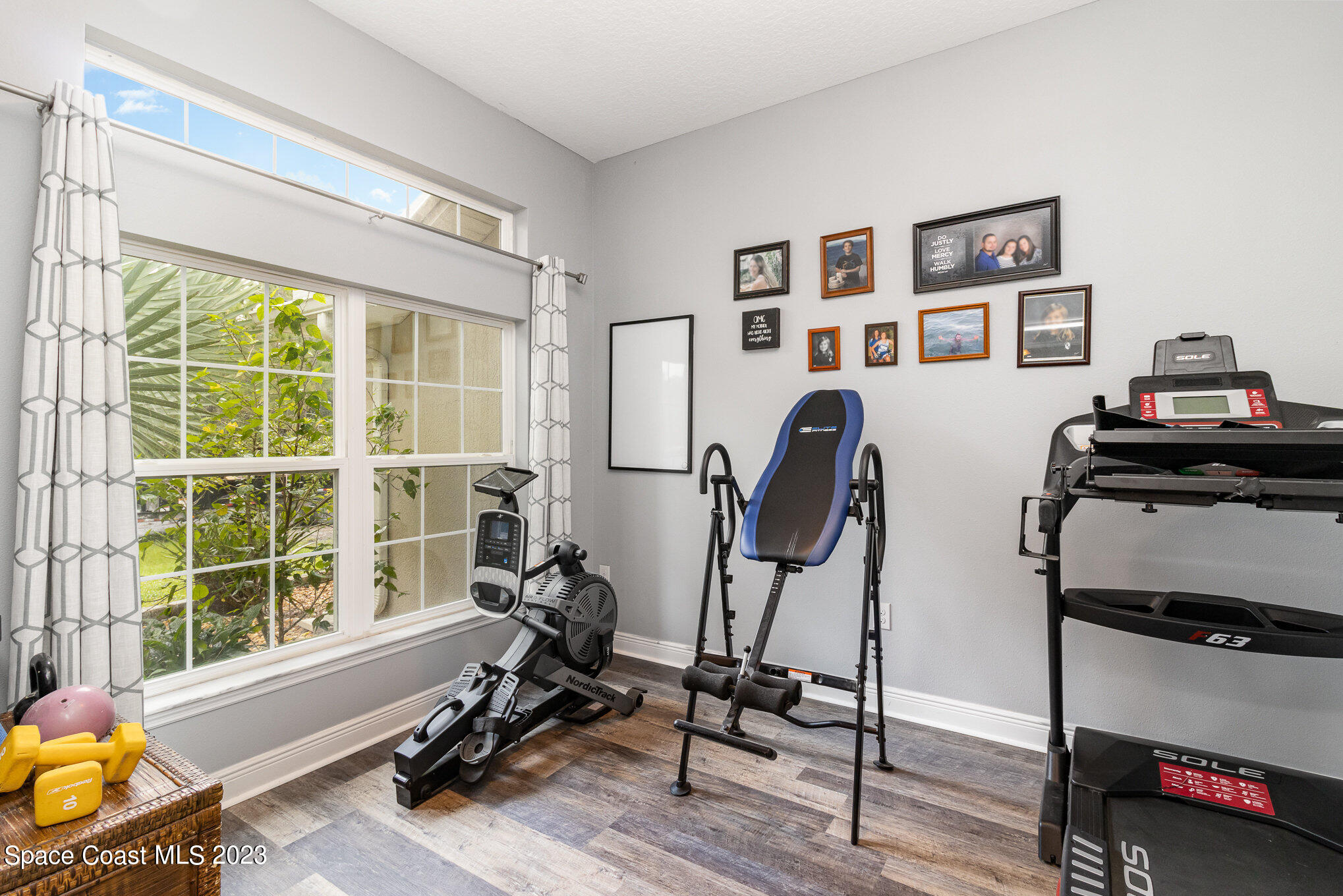 298 Haines Road Southwest Palm Bay, FL 32908 - Photo 3 of 30 005_img_8843-edit