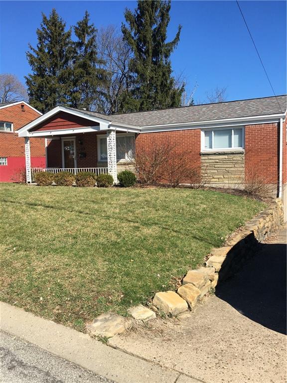 1629 Hollyrood Road Baldwin, PA 15227 - Photo 2 of 17 Gallery Image 2