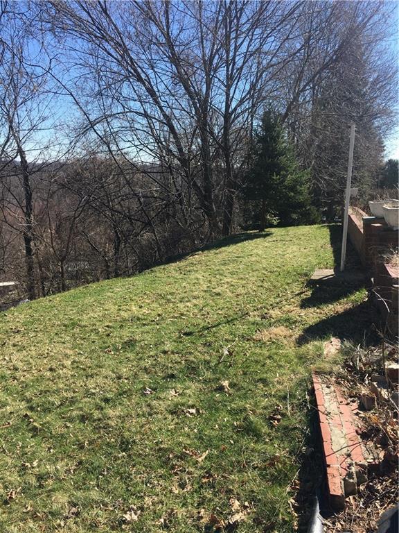 1629 Hollyrood Road Baldwin, PA 15227 - Photo 17 of 17 Gallery Image 17