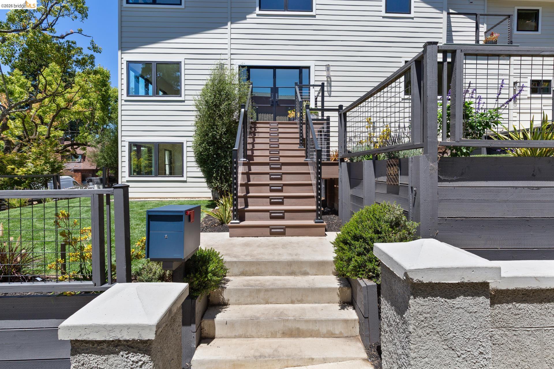 1409 Scenic Avenue Berkeley, CA 94708 - Photo 34 of 49 Gallery Image 34