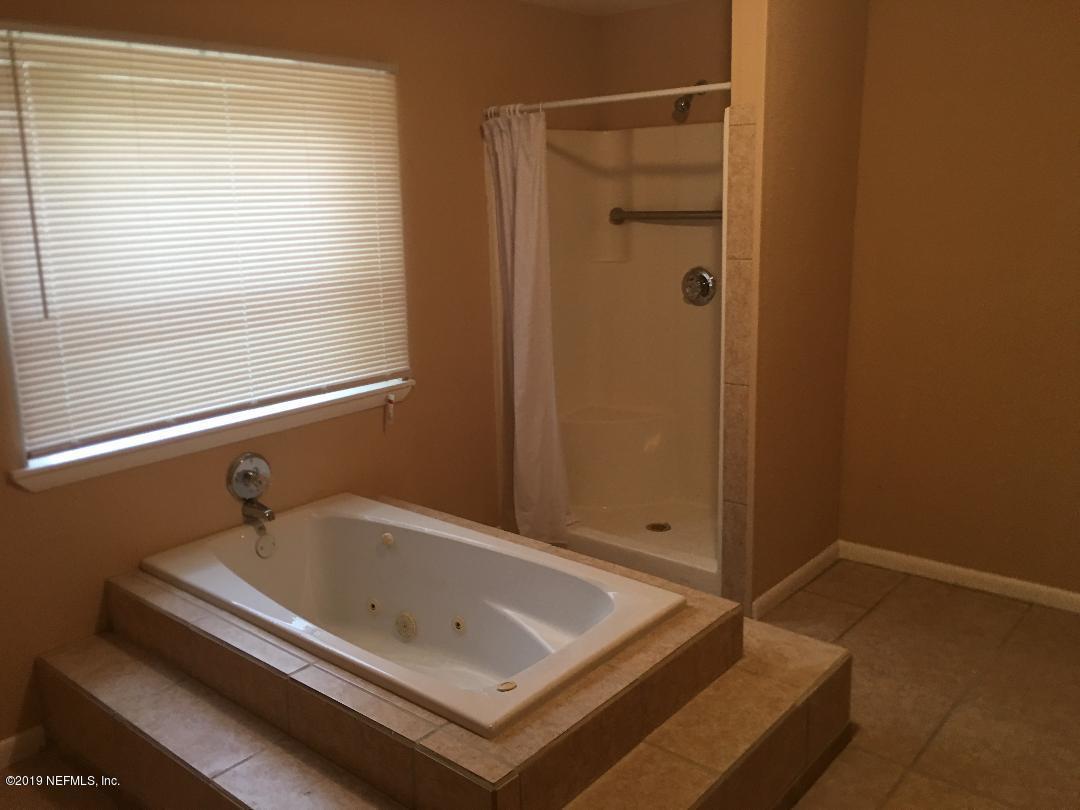 1918 Long Bay Road Middleburg, FL 32068 - Photo 5 of 6 Master Bathroom