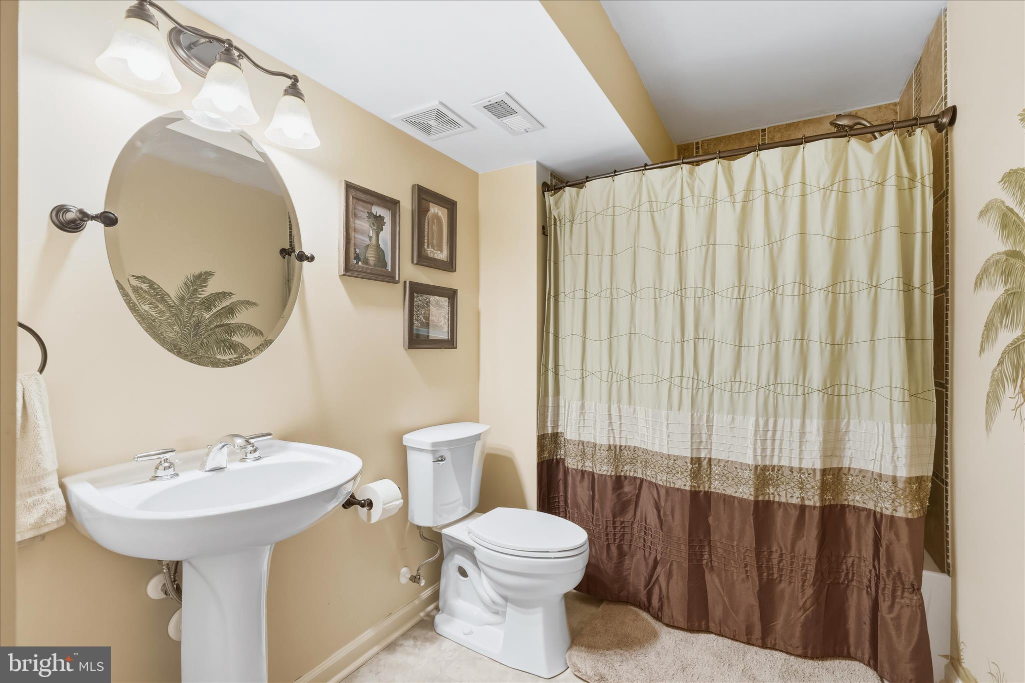 1707 Canal Run Drive Point of Rocks, MD 21777 - Photo 35 of 43 Lower Level Full Bath