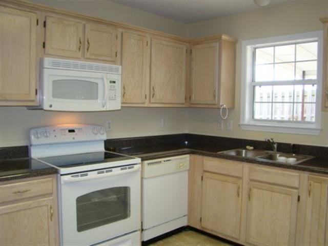414 Santa Fe Road Moore, SC 29369 - Photo 11 of 17 Gallery Image 11