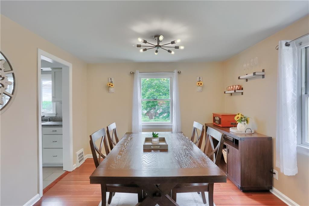 2114 Swallow Hill Road Pittsburgh, PA 15220 - Photo 17 of 45 Gallery Image 17