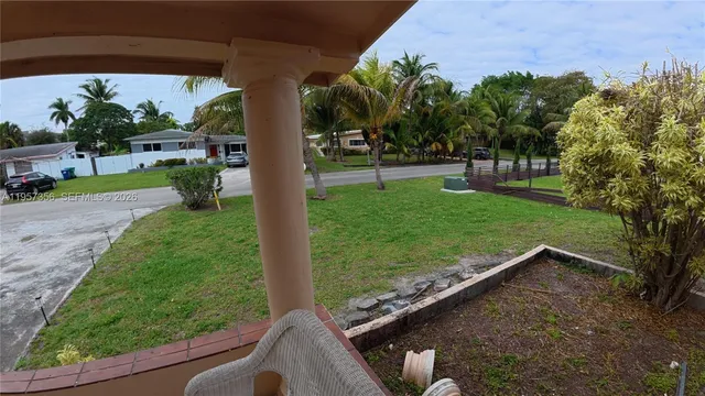 $3,300 | 14931 Northeast 7th Court, Unit 14931, Miami, FL 33161