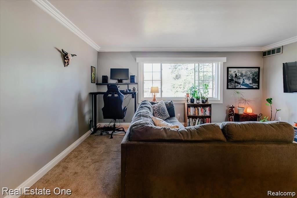 2245 Walton Blvd., Unit 54 Rochester, MI 48309 - Photo 8 of 20 18.jpg