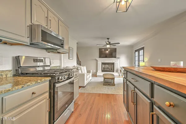 $529,900 | 4021 Lakota Place, Kingsport, TN 37664