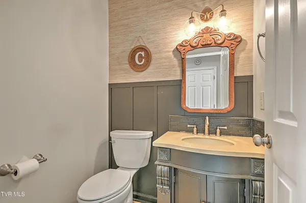 $529,900 | 4021 Lakota Place, Kingsport, TN 37664