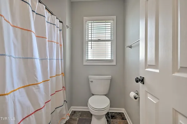 $529,900 | 4021 Lakota Place, Kingsport, TN 37664