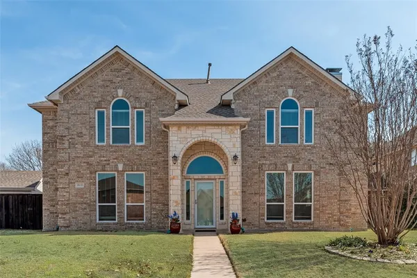 $469,000 | 5610 Eagle Drive, Rowlett, TX 75088