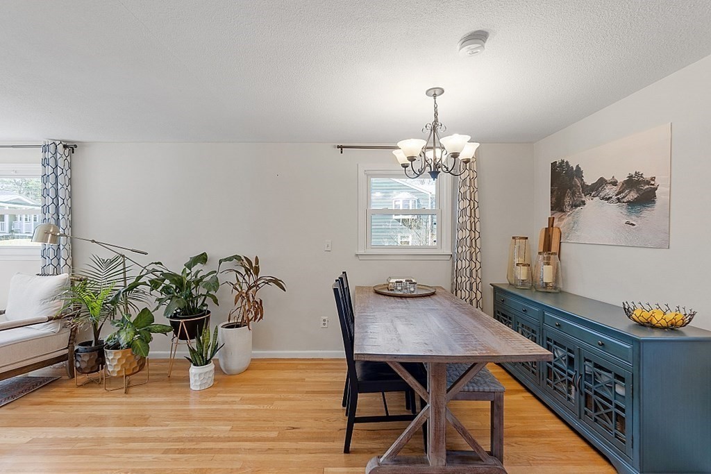 10 Beech Road Westford, MA 01886 - Photo 11 of 41 Gallery Image 11